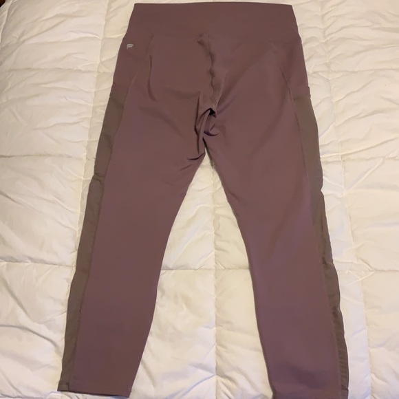 Fabletics crop leggings - Picture 7 of 7